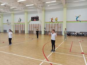 Спортивная скакалка